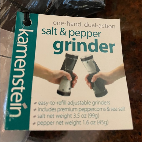 Kamenstein Salt & Pepper Grinders One Hand Dual Action FineCourse Adjustable NWT - Picture 8 of 10